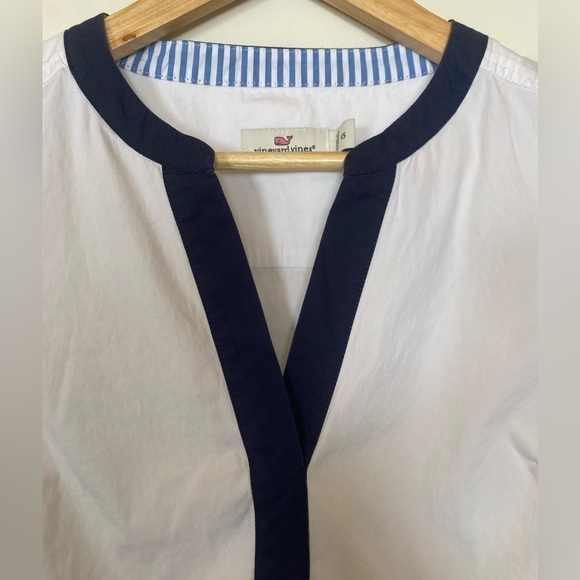 🐦⬛Host Pick🐦⬛Vineyard Vines Color Block Savannah Popover Top - Picture 4 of 10